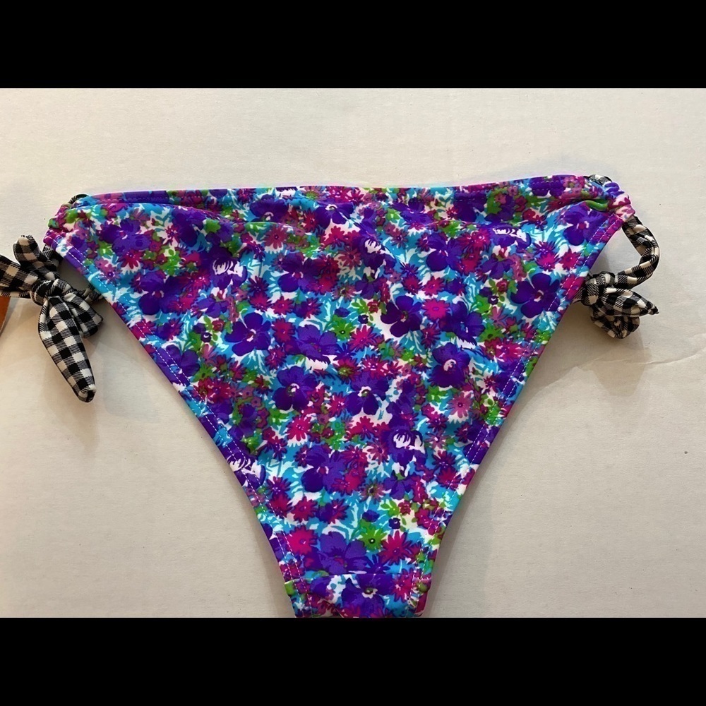 NWT Arizona Jean Company Swimsuit Bottoms Small